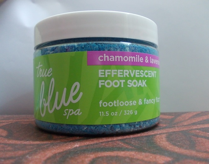 Bath_and_Body_Works_True_Blue_Spa_Effervescent_Foot_Soak_Review