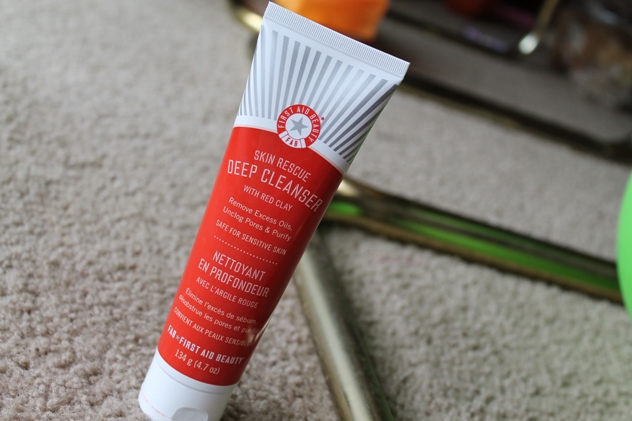 First Aid Beauty Skin Rescue Deep Cleanser