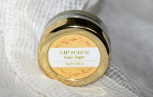 Forest Essentials Cane Sugar Lip Scrub (1)