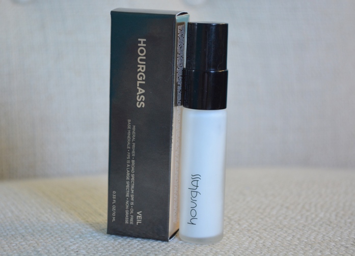 Hourglass_Veil_Mineral_Primer_Broad_Spectrum_SPF_15_Review