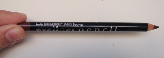 LA_Colors_Lip_Liner_Pencil_Brown_and_Eyeliner_Pencil_in_Brown_4