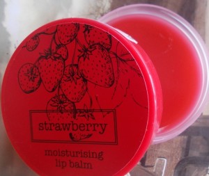 Marks and Spencer Strawberry Lip Balm (3)