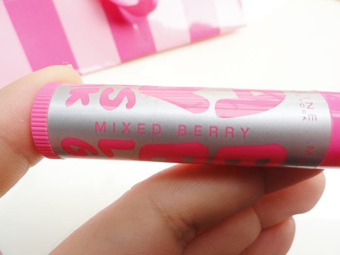 Maybelline_Baby_Lips_Glow_in_Mixed_Berry___5_
