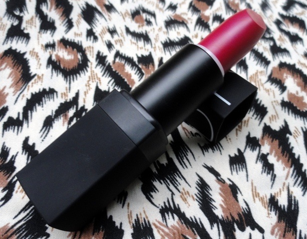 NARS_Funny_Face_Lipstick_Lipstick_Review__Swatches__5_