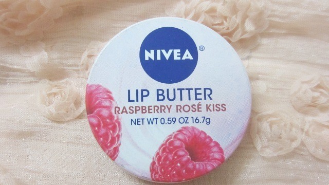 Nivea_Lip_Butter_Raspberry_Rose_Kiss_Review