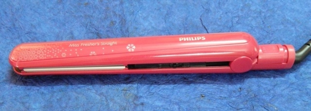 Philips HP 8643 Hair Straightener and Dryer Miss Fresher's Pack