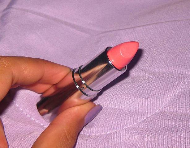 The_Body_Shop_Colour_Crush_Lipstick___Sweetheart_Pink__5_