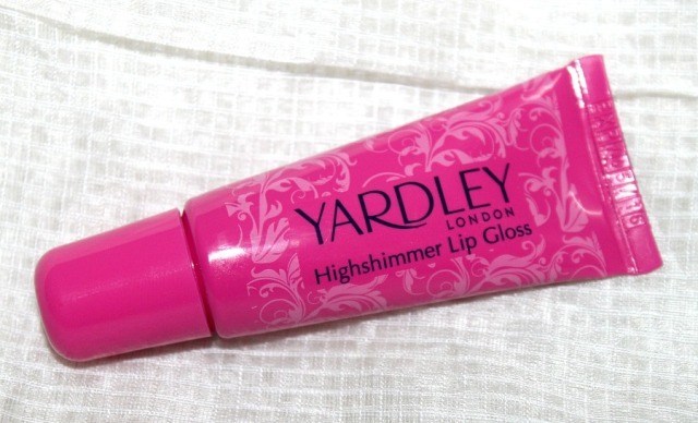 Yardley_London_High_Shimmer_Lip_Gloss_Pink_Kiss__1_
