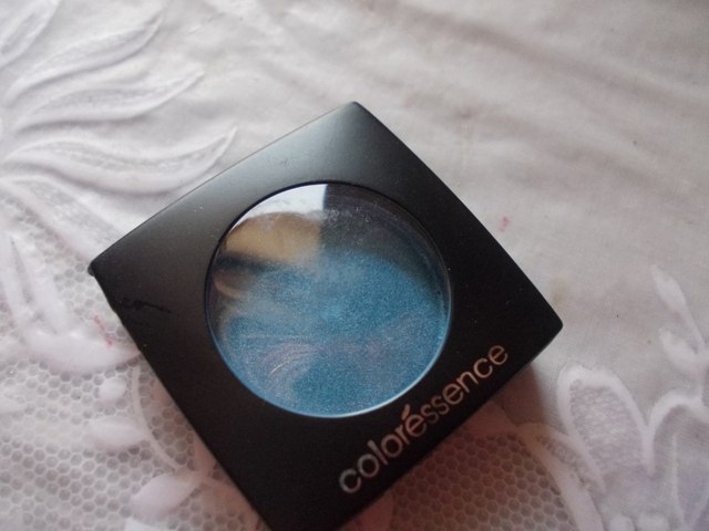 coloressence_pearl_finish_eyeshadow_ES_2_electric_blue__1_