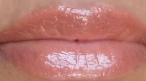faces_ultra_lip_plump_wish_swatches1