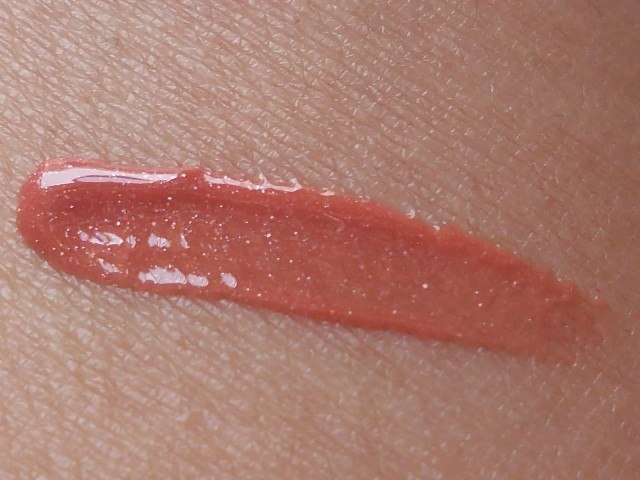 faces_ultra_lip_plump_wish_swatches2