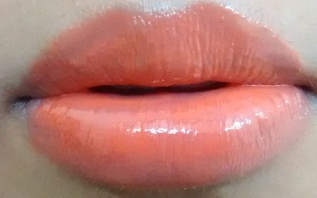 glossy_orange_lipstick__1_