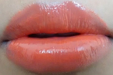 glossy_orange_lipstick__2_