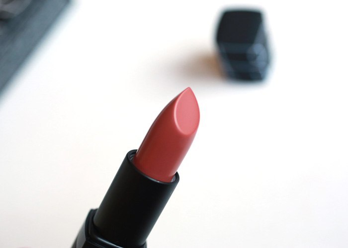 NARS Sheer Lipstick Dolce Vita Review, Swatch, FOTD