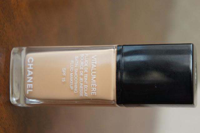Chanel Vitalumiere Satin Smoothing Fluid Makeup Review
