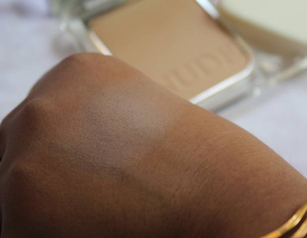 DiorSkin_Nude_Compact_Review__1_