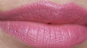 Lakme_Absolute_Cr_me_Lipstick_Eternal_Wine__swatches__2_