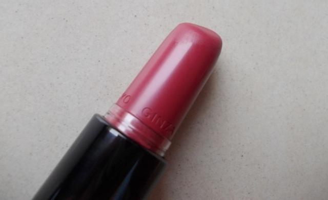 Shiseido_-_Perfect_Rouge_Lipstick_RD_305_Salon__9_