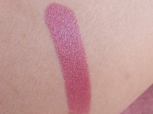 Shiseido_Perfect_Rouge_Lipstick_RS_745_Fantasia_swatches__1_