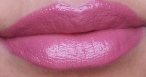 Shiseido_Perfect_Rouge_Lipstick_RS_745_Fantasia_swatches__3_