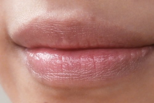 nude_lips