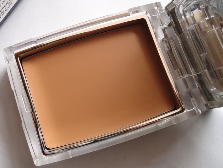 Diorskin Nude Creme Gel Compact