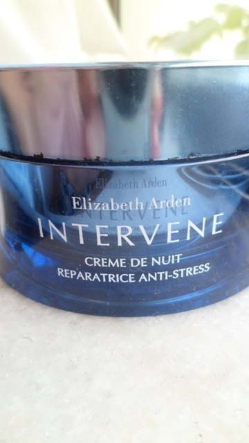 Elizabeth_Arden_Intervene_Stress_Recovery_Night_Cream__2_