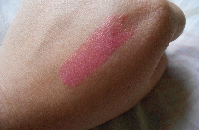 Lakme Absolute GlossAddict Lipstick- Pink Temptation