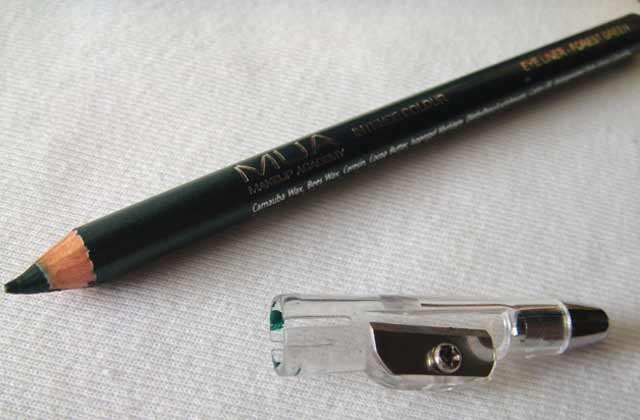 MUA Intense Colour Eyeliner Pencil-ForestGreen