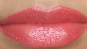 colorbar_creme_touch_lipstick_unique_pink_swatches__3_