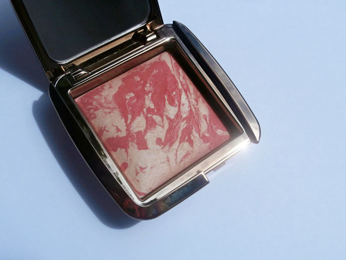 Hourglass Ambient Lighting Blush Diffused Heat photos