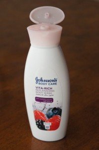 Johnson_s_Vita-Rich_Replenishing_Body_Wash__3_