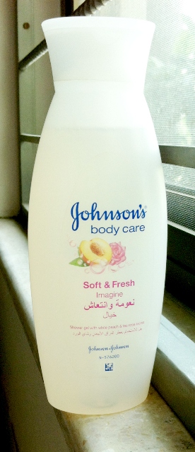 Johnson's Soft & Fresh Imagine Shower Gel  (1)