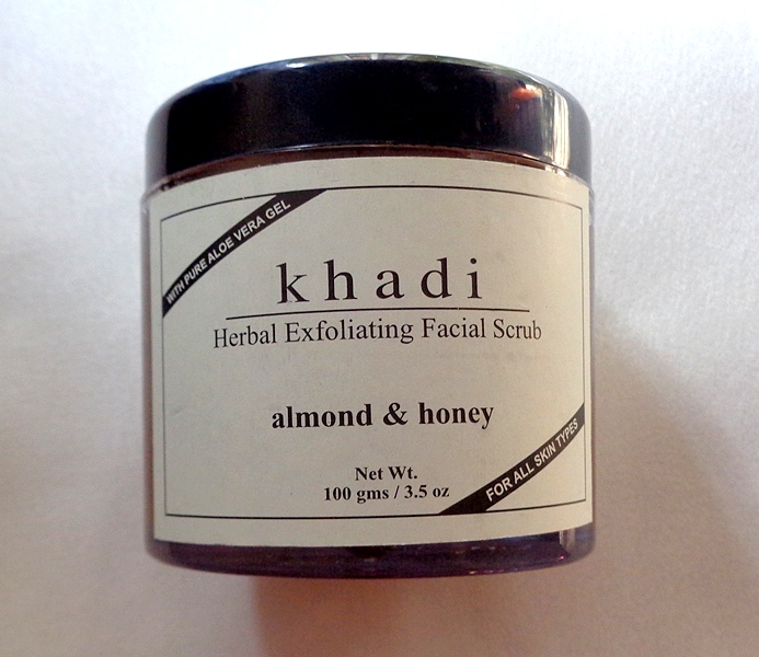 Khadi Exfoliating Almond & Honey Facial Scrub  (6)