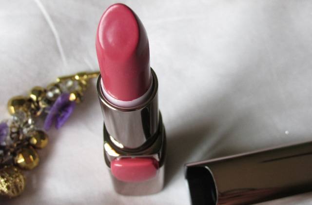 L’Oreal Paris Color Riche Moist Matte Lipstick in SpringRosette