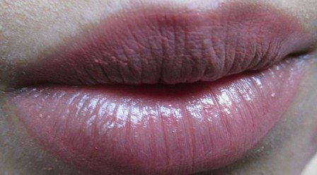 MUA_Lipstick_Shade_16___Nectar__10_