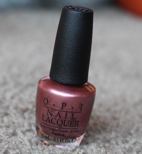 OPI Nail Lacquer – Chicago Champagne Toast