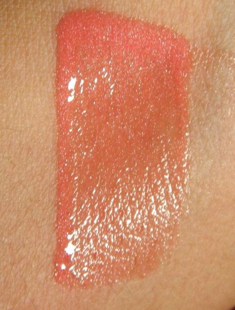 StreetWear Color Rich Mega Shine Lip gloss-03 Smitten by Pink (5)