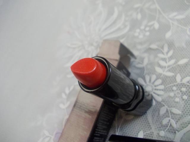shiseido_perfect_rouge_lipstick_OR418_day_lily__3_