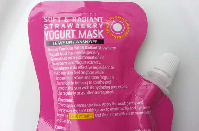 Beauty Formulas Soft and Radiant Starwberry YoghurtMask