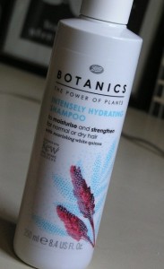 Boots Botanics Intensely Hydrating Shampoo (3)