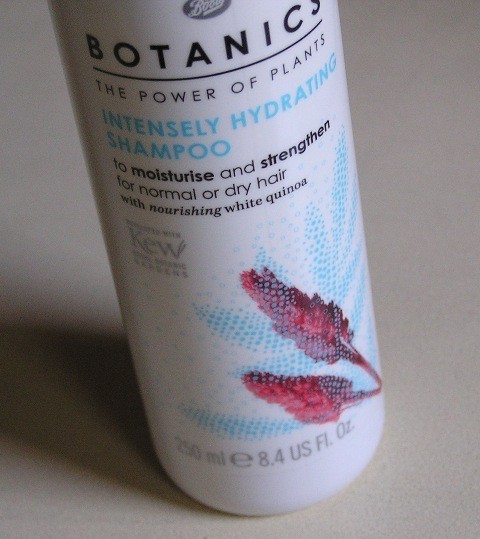 Boots Botanics Intensely Hydrating Shampoo  (4)