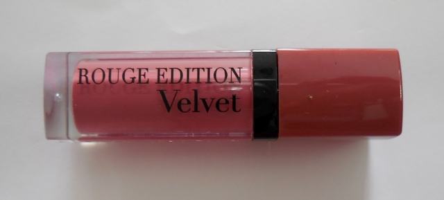 Bourjois_Rouge_Edition_Velvet_Lipstick_Nud-ist___1_