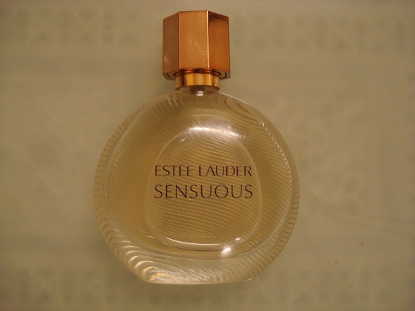 Estee Lauder Sensuous Eau de Parfum Spray