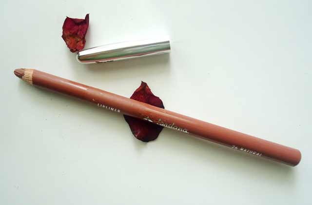 JordanaInch Lip Liner Pencil  in No.26 Natural