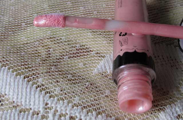 NYX Girls Round Lip Gloss inBaby Pink