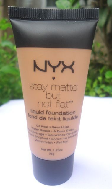 NYX_Stay_Matte_But_Not_Flat_Foundation___5_