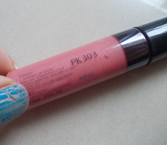 _Shiseido_Luminizing_Lip_Gloss_in_PK303_Bellini__7_
