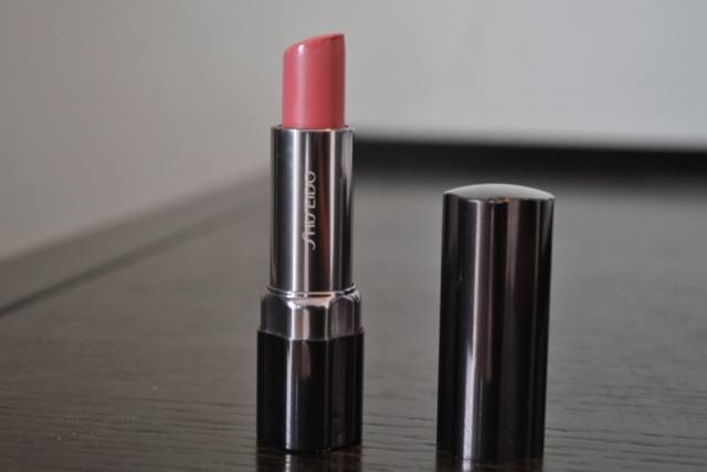 Shiseido_Perfect_Rouge_Tender_Sheer_Lipstick_-_PK_327__5_