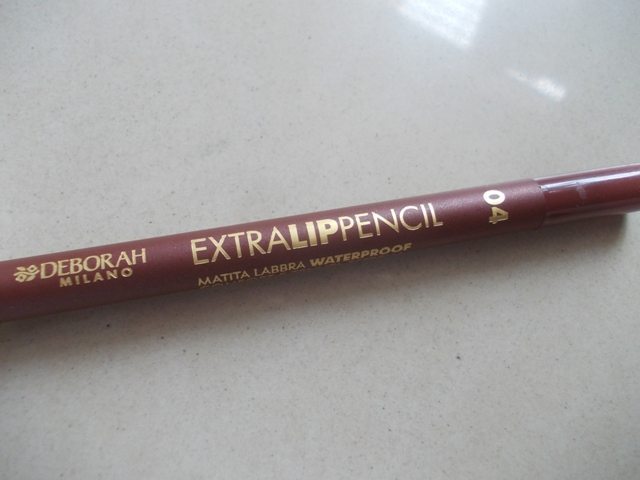 deborah_extra_lip_liner_pencil_04__4_